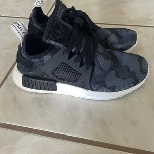 Womens adidas NMD xr1